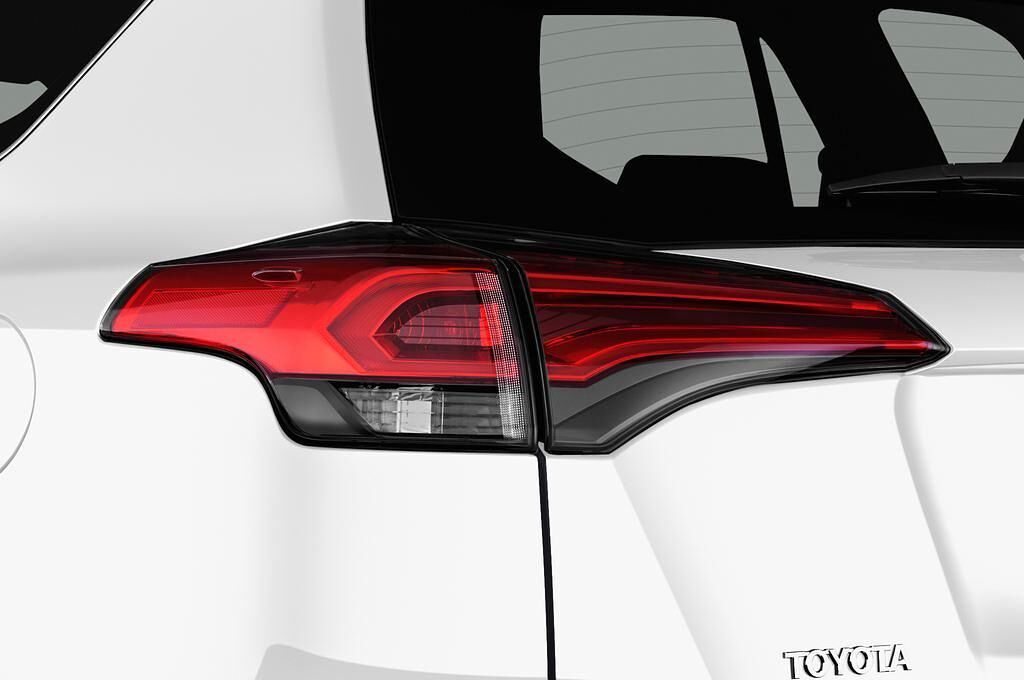 Toyota RAV4 (Baujahr 2016) Edition 5 Türen Rücklicht