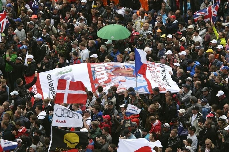 Die Audi-Fans flippten bei der Siegerehrung regelrecht aus