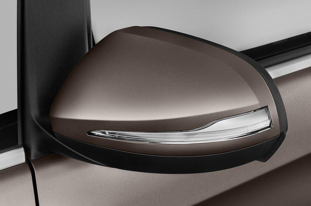 Mercedes V-Class (Baujahr 2014) Avantgarde 5 Türen Außenspiegel