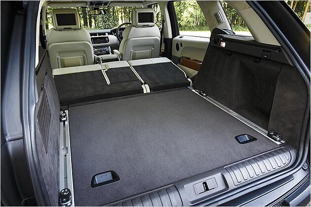 Werden die hinteren Lehnen umgeklappt, beträgt die Laderaumlänge 1,87 Meter