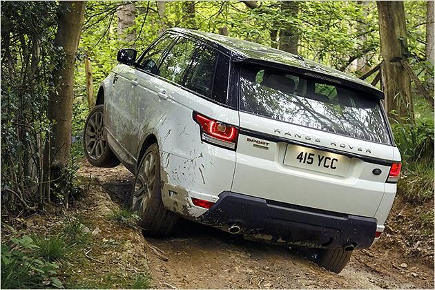 Verschränkbare Achsen sichern den Vortrieb im Gelände