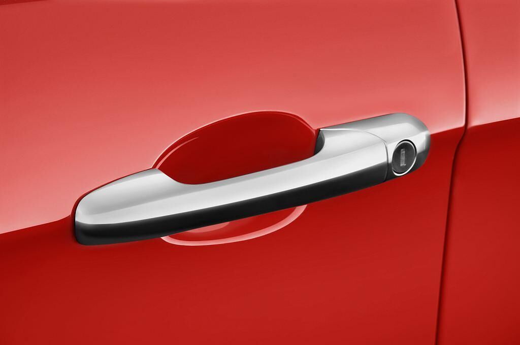 Alfa Romeo 147 (Baujahr 2009) - 5 Türen Türgriff