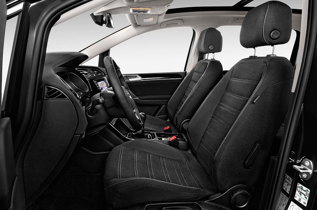 Volkswagen Touran (Baujahr 2016) Highline 5 Türen Vordersitze