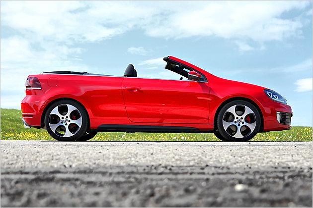 Das Golf GTI Cabrio ist 4,25 Meter lang