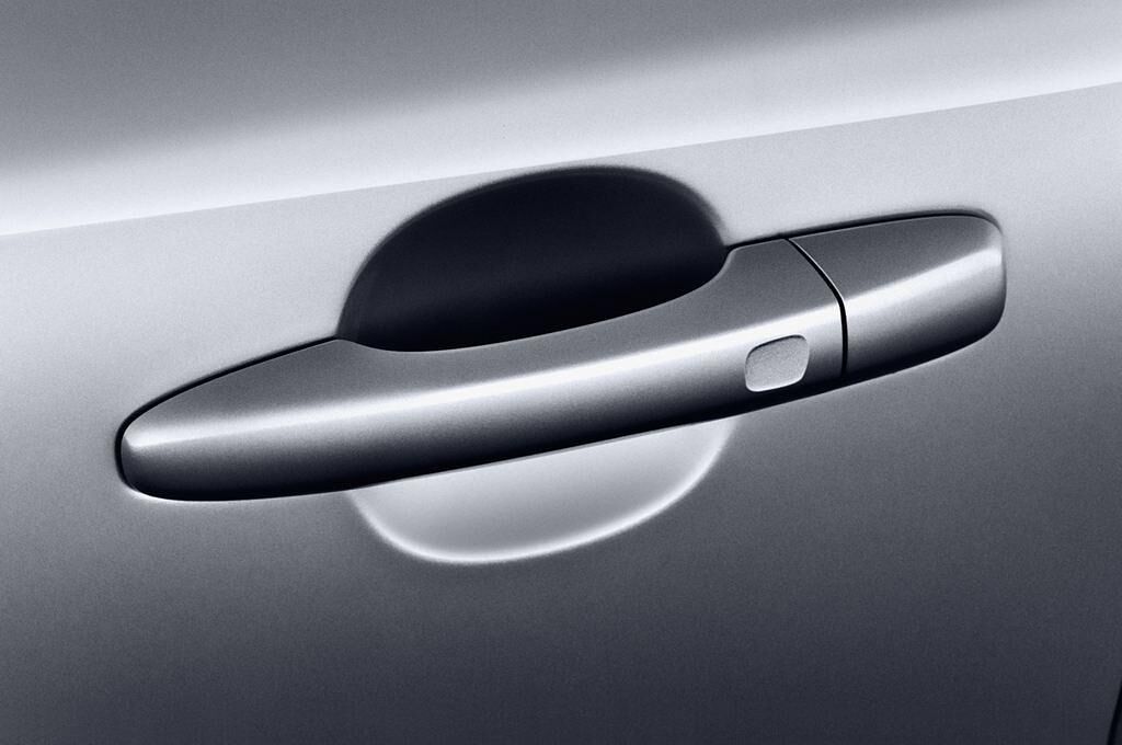 Volvo S60 Cross Country (Baujahr 2017) Summum 4 Türen Türgriff