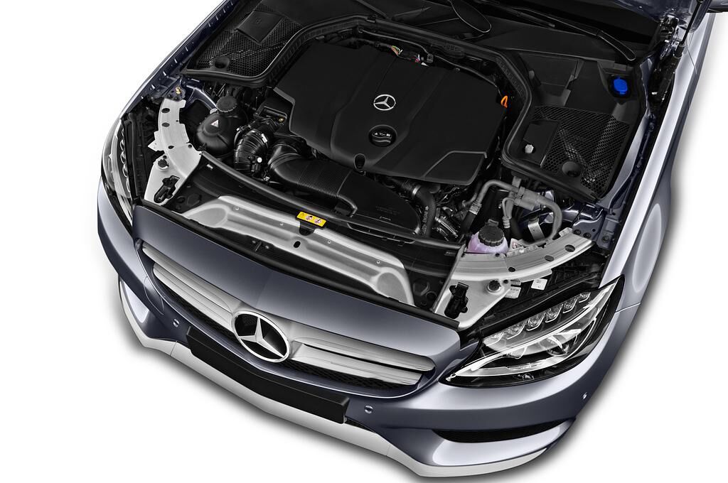 Mercedes C Class (Baujahr 2018) AMG Line 5 Türen Motor