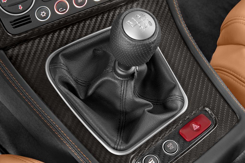 Alfa Romeo Brera (Baujahr 2009) - 3 Türen Schalthebel