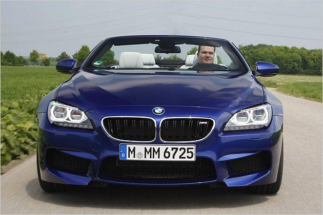 Im unteren Bereich der Front trägt das M6 Cabrio große Lufteinlässe