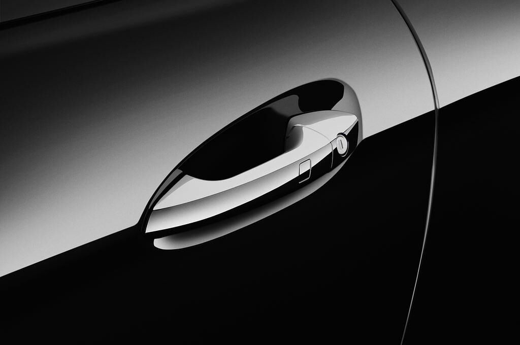 Mercedes SL Class (Baujahr 2017) AMG 63 2 Türen Türgriff