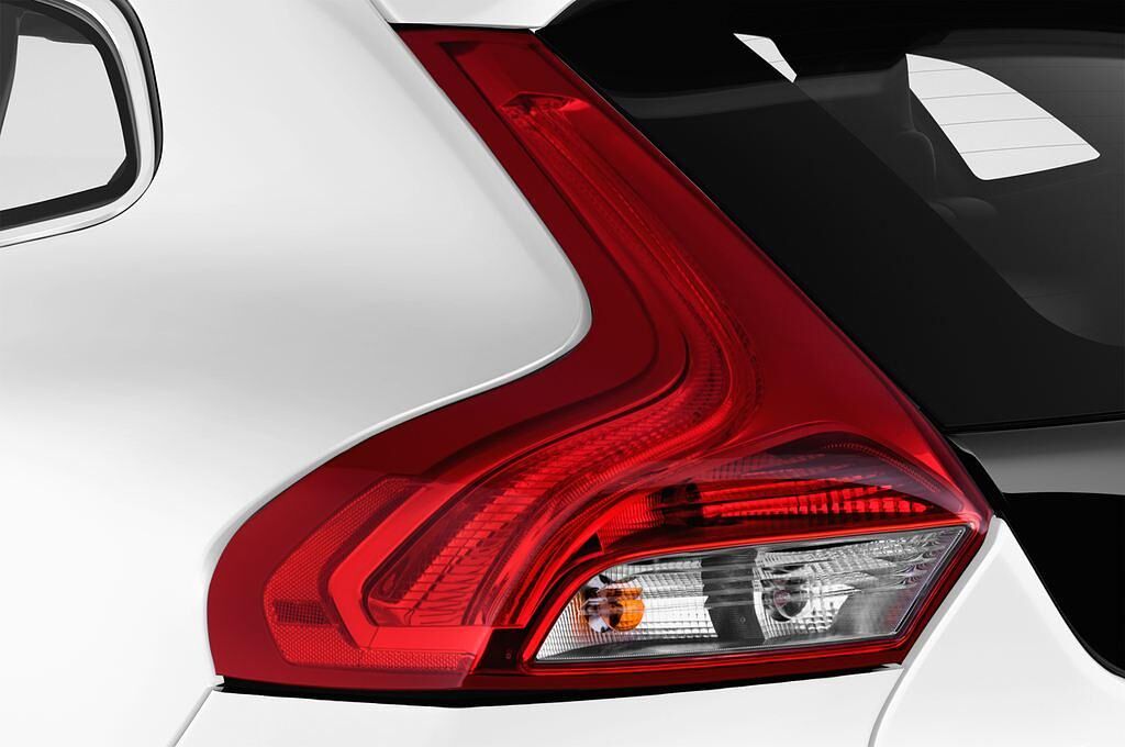 Volvo V40 Cross Country (Baujahr 2017) - 5 Türen Rücklicht