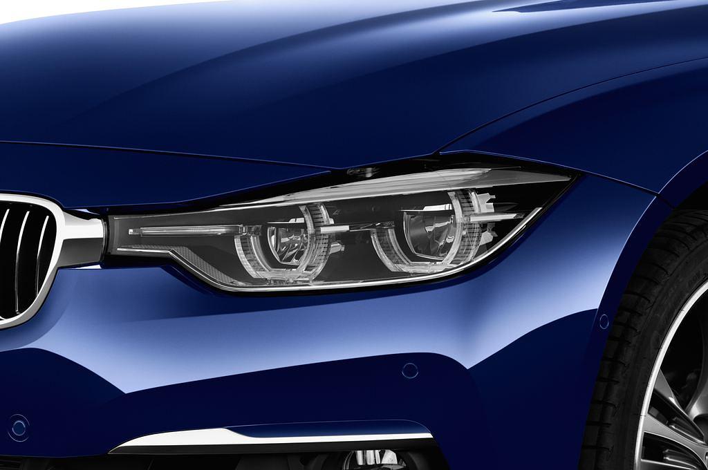 BMW 3 Series Touring (Baujahr 2017) Luxury Line 5 Türen Scheinwerfer