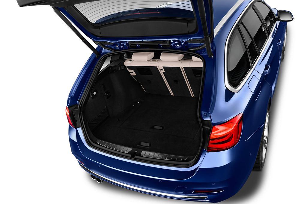 BMW 3 Series Touring (Baujahr 2017) Luxury Line 5 Türen Kofferraum