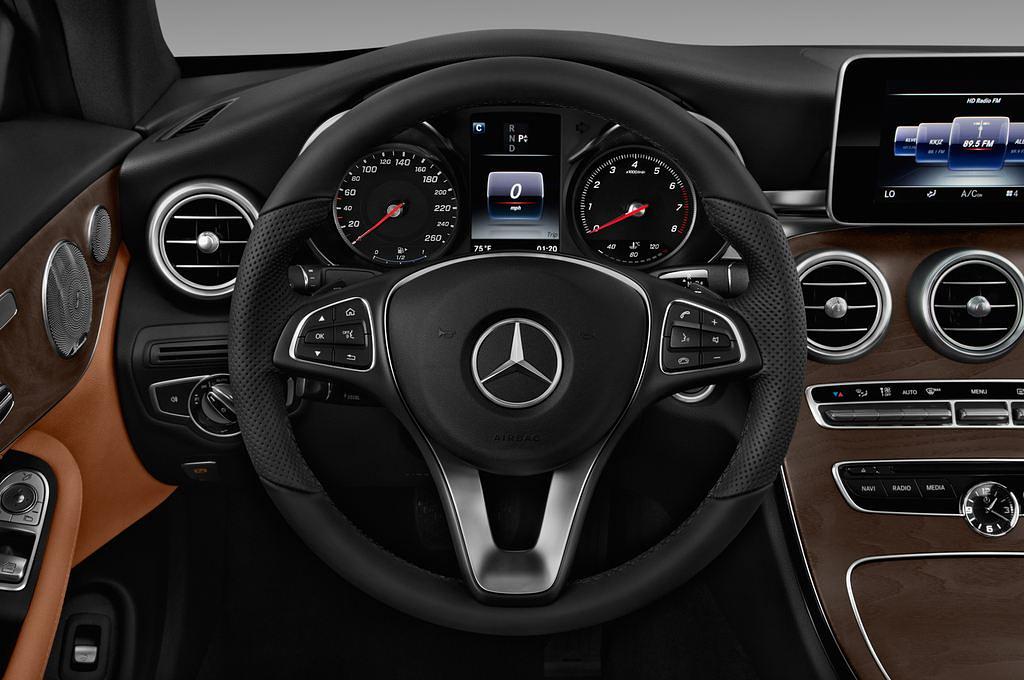 Mercedes C Class (Baujahr 2017) - 2 Türen Lenkrad