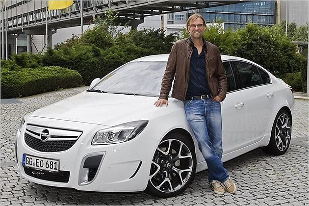 Bereits in der vergangenen Bundesliga-Saison stellte Opel Klopp einen Insignia OPC zur Verfügung