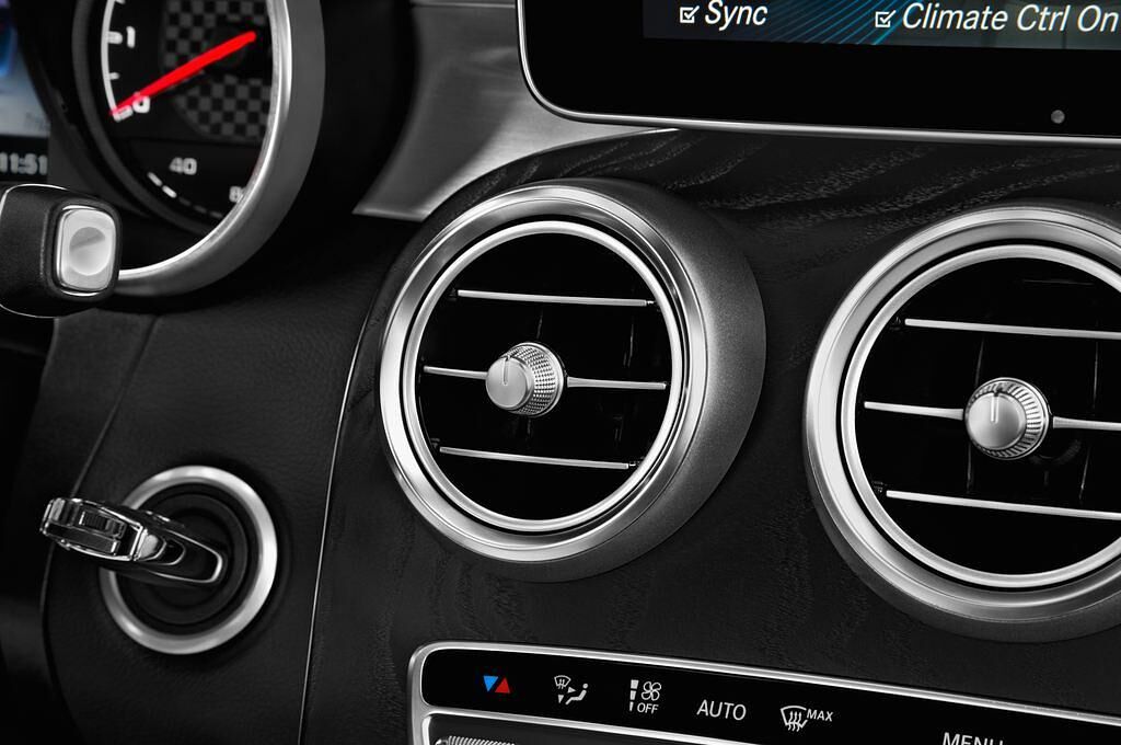 Mercedes C Class (Baujahr 2017) AMG C43 2 Türen Lüftung