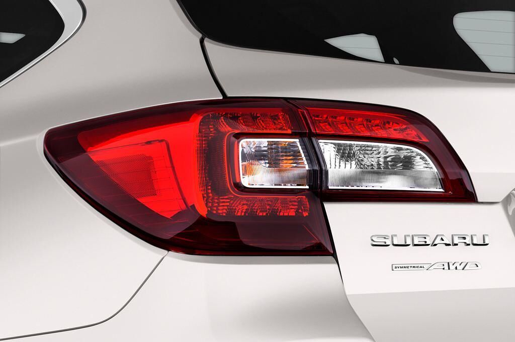 Subaru Outback (Baujahr 2017) Sport 5 Türen Rücklicht