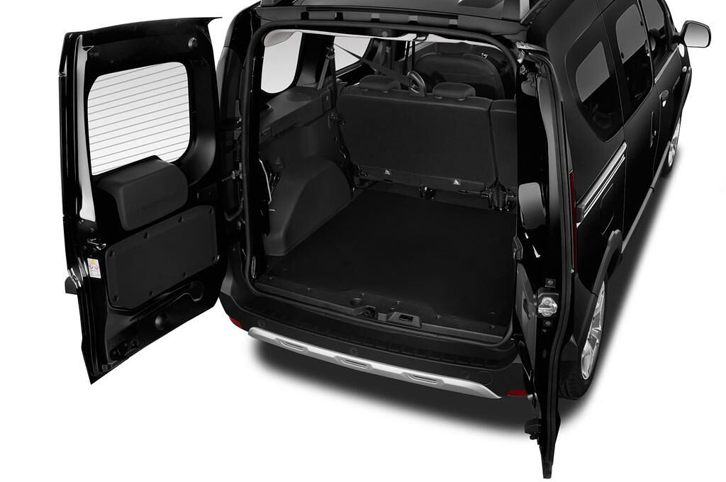 Dacia Dokker (Baujahr 2017) Stepway Celebration 5 Türen Kofferraum