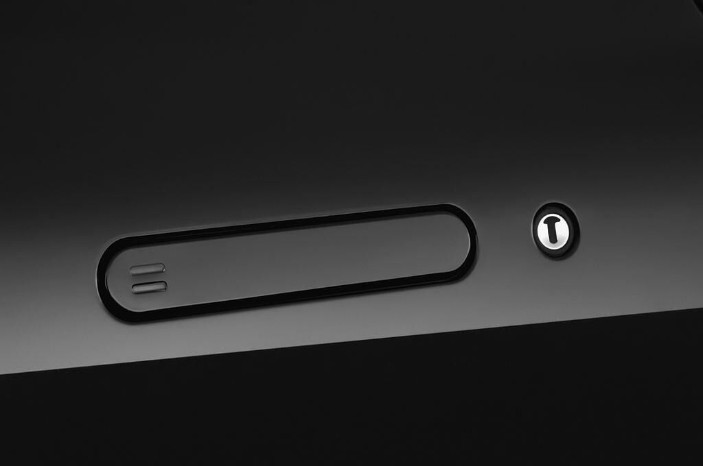 Aston Martin Virage (Baujahr 2012) - 2 Türen Türgriff