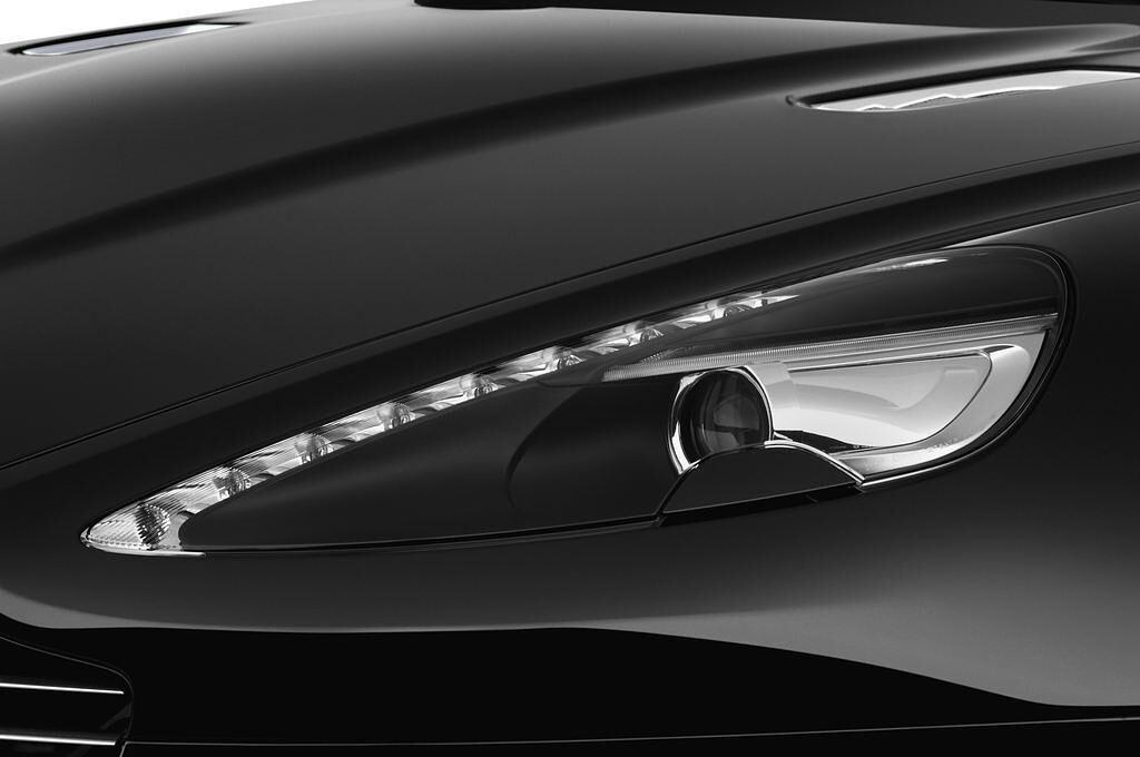 Aston Martin Virage (Baujahr 2012) - 2 Türen Scheinwerfer