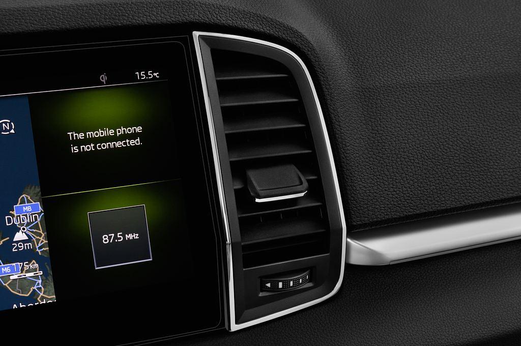 Skoda Karoq (Baujahr 2018) Style 5 Türen Lüftung