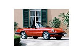 Der Alfa Romeo 83er Spider wird offiziell Oldtimer