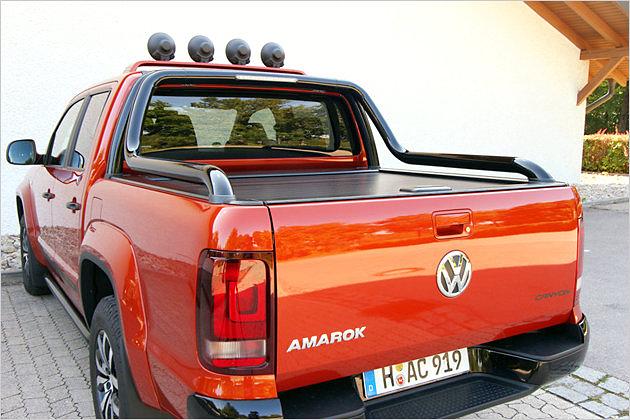 Die Ladefläche wird beim Canyon serienmäßig von einer schwarzen "Styling-Bar" eingerahmt