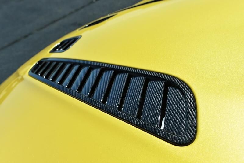 Aston Martin V12 Vantage S