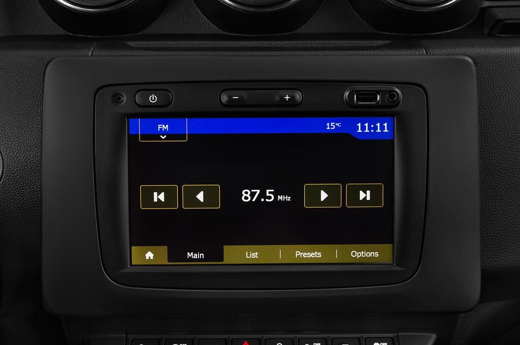 Dacia Duster (Baujahr 2018) Prestige 5 Türen Radio und Infotainmentsystem