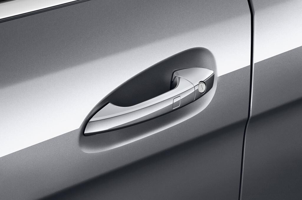 Mercedes GLE (Baujahr 2018) - 5 Türen Türgriff