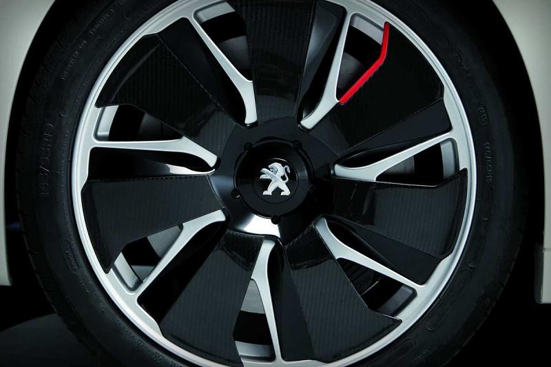 Peugeot 208 Hybrid FE