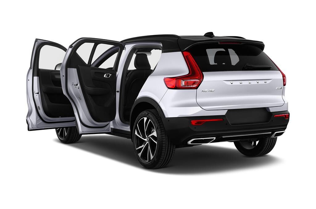 Volvo XC40 (Baujahr 2018) R-Design 5 Türen Tür geöffnet
