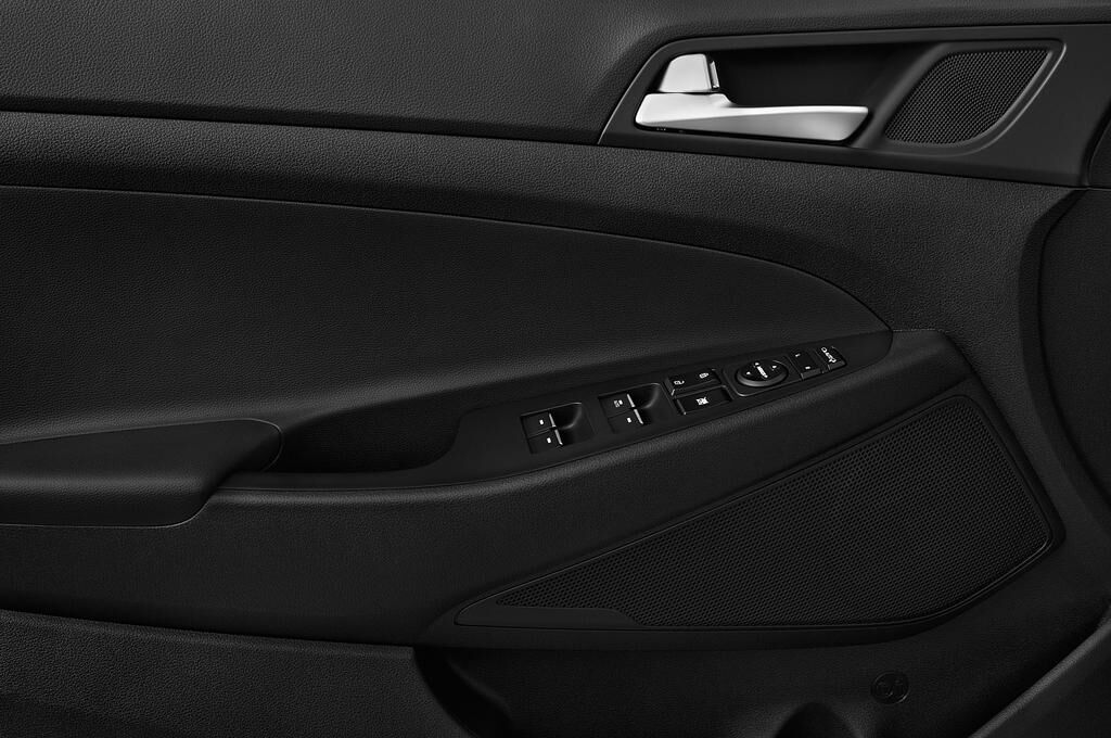 Hyundai Tucson (Baujahr 2018) Passion 5 Türen Bedienungselemente Tür