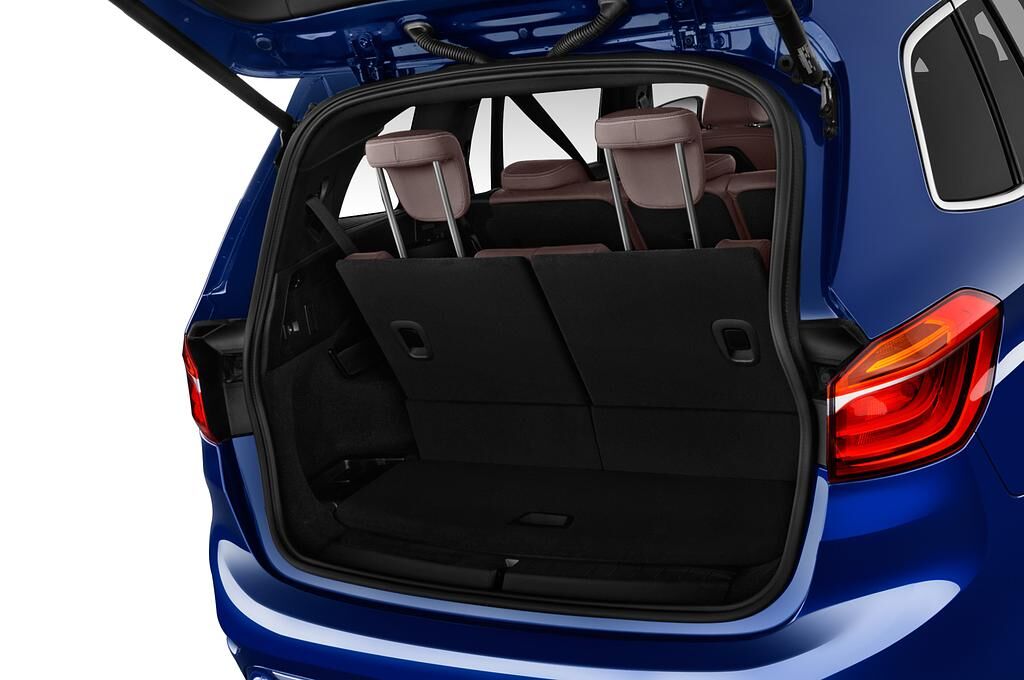 BMW 2 Series Gran Tourer (Baujahr 2018) Luxury Line 5 Türen Kofferraum