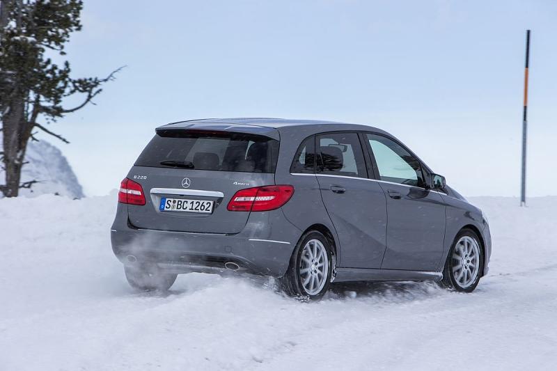 Mit gezielten Bremseingriffen an einzelnen Rädern wird die Agilität erhöt