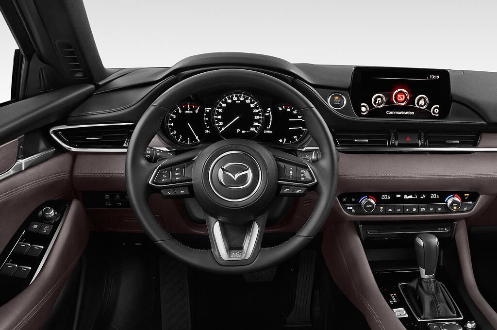 Mazda Mazda6 (Baujahr 2018) Sports Line 4 Türen Lenkrad