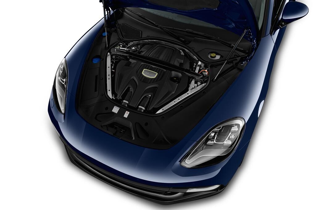 Porsche Panamera (Baujahr 2018) 4S 5 Türen Motor