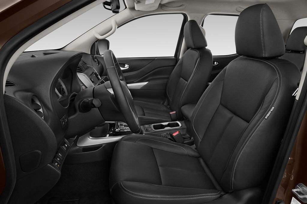 Renault Alaskan (Baujahr 2018) Intens 4 Türen Vordersitze