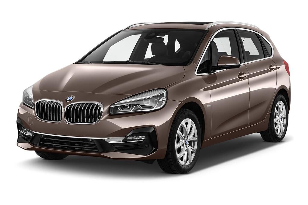 BMW 2 Series Active Tourer (Baujahr 2018) Luxury 5 Türen seitlich vorne