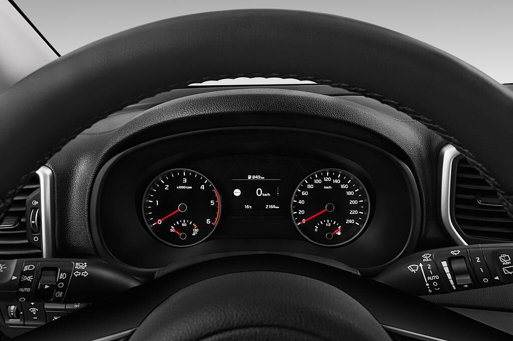 KIA Sportage (Baujahr 2019) Vision 5 Türen Tacho und Fahrerinstrumente