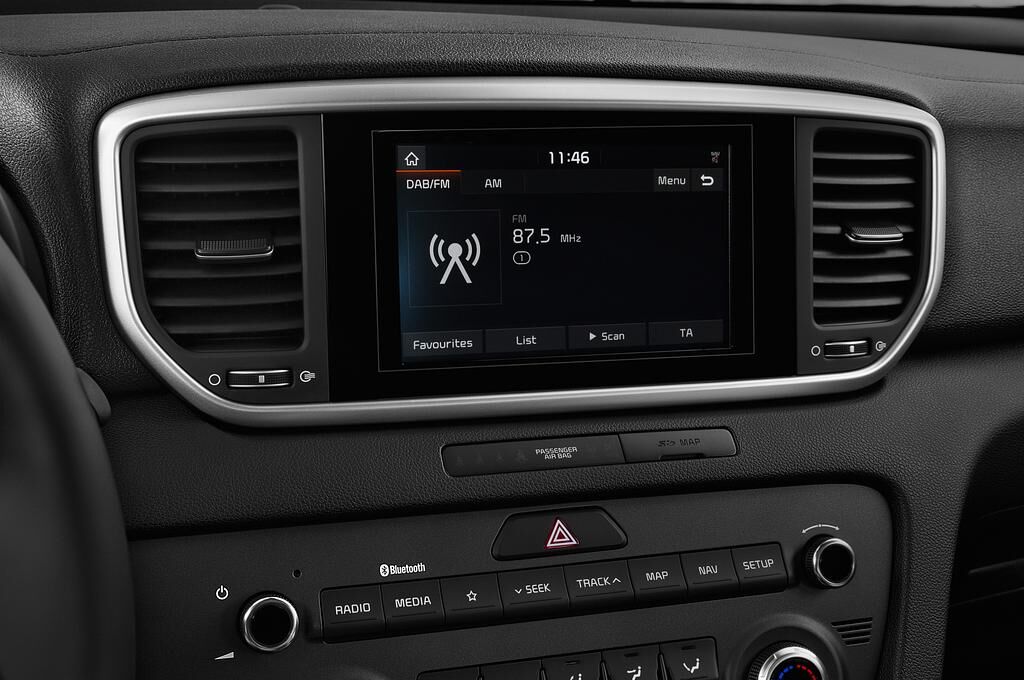 KIA Sportage (Baujahr 2019) Vision 5 Türen Radio und Infotainmentsystem