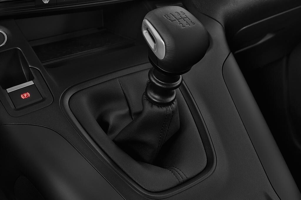 Opel Combo Life (Baujahr 2019) Innovation 5 Türen Schalthebel