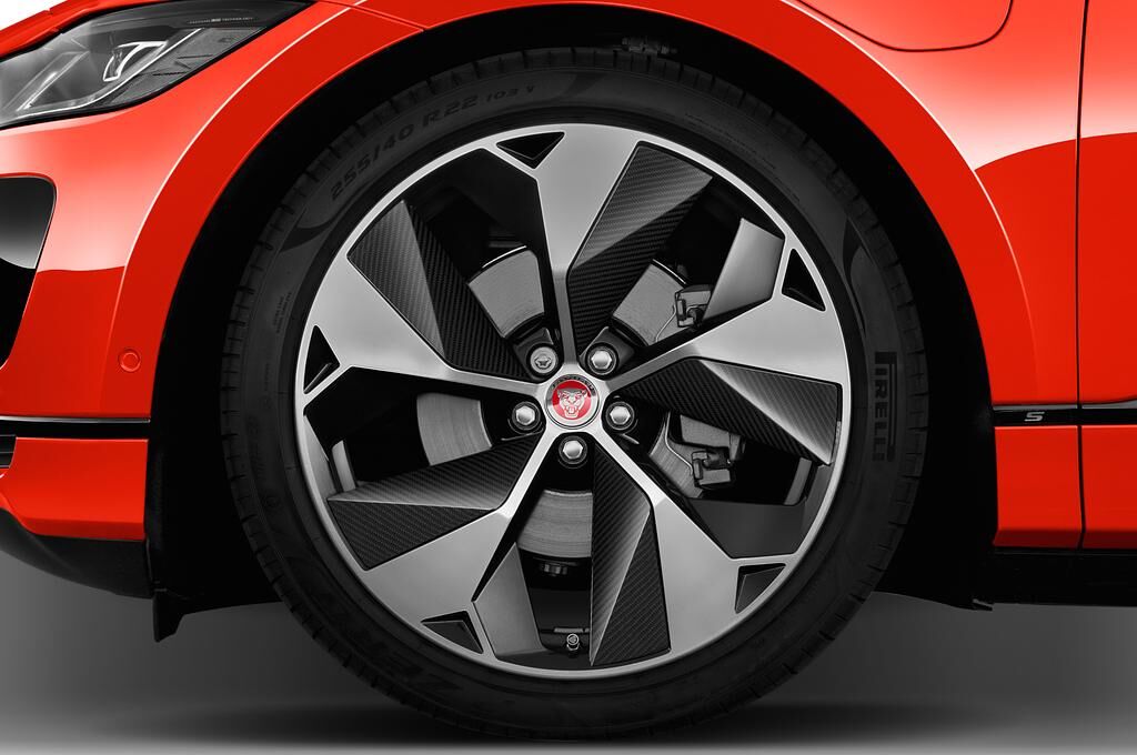 Jaguar I Pace (Baujahr 2019) S 5 Türen Reifen und Felge