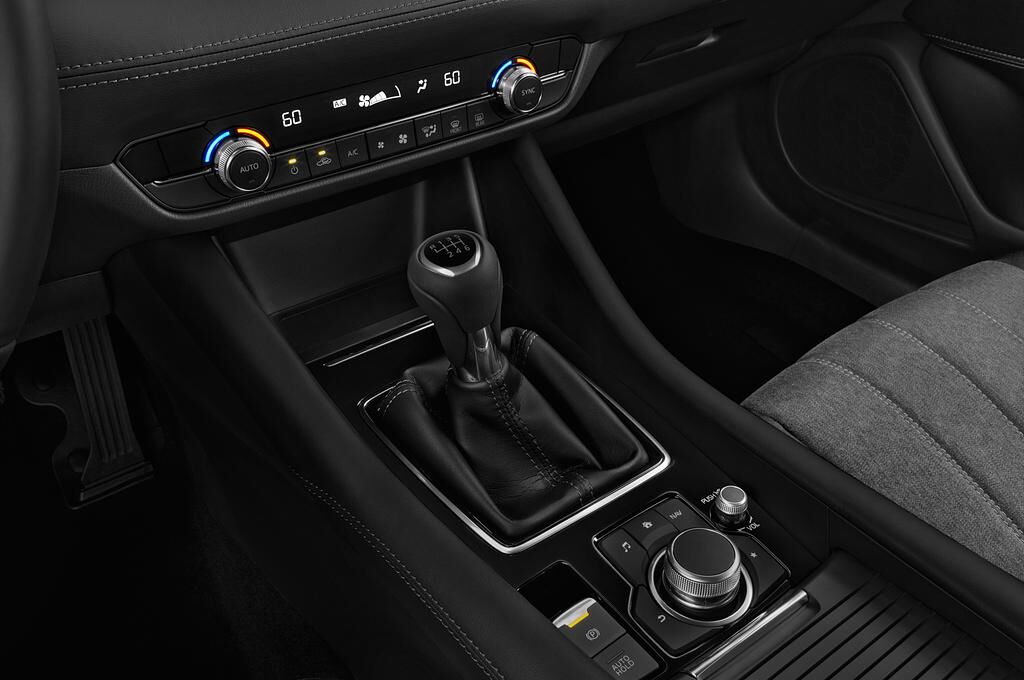 Mazda Mazda6 (Baujahr 2018) Prime-Line 4 Türen Schalthebel
