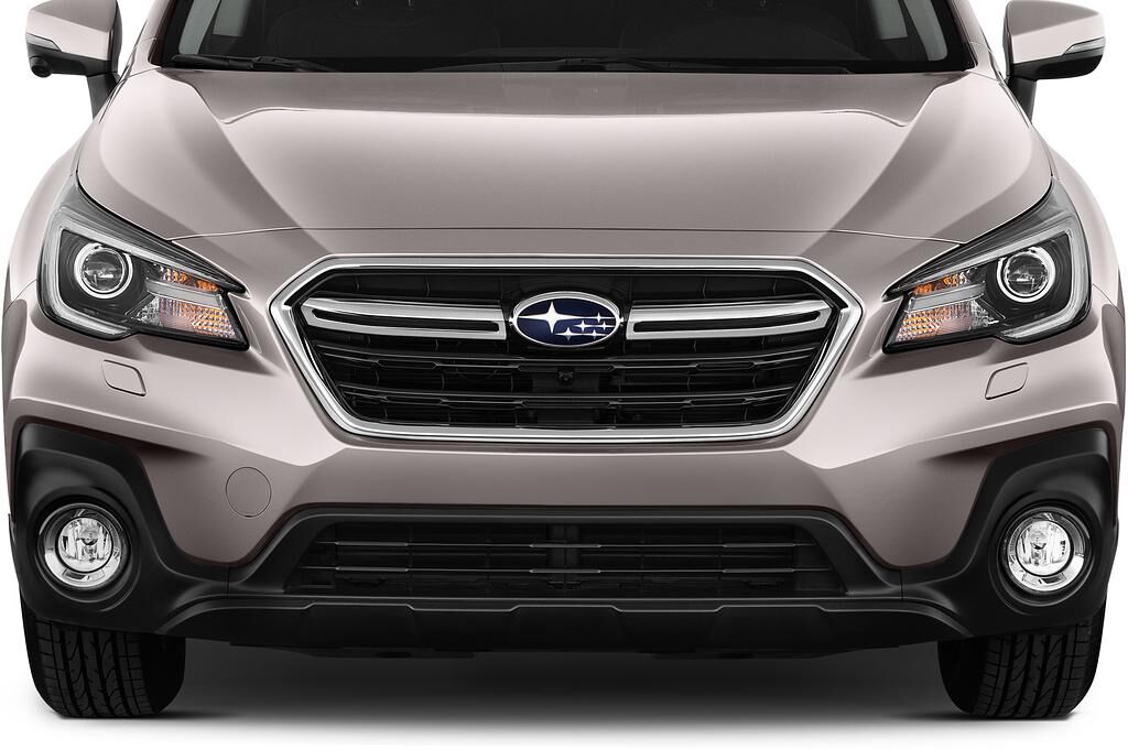 Subaru Outback (Baujahr 2019) Comfort 5 Türen Kühlergrill und Scheinwerfer