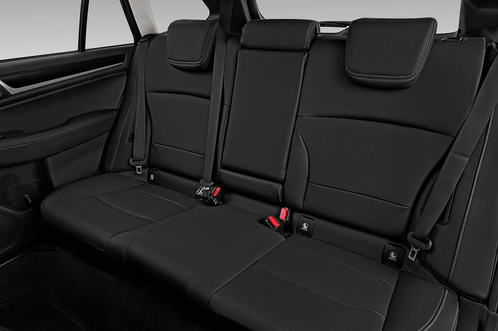 Subaru Outback (Baujahr 2019) Comfort 5 Türen Rücksitze