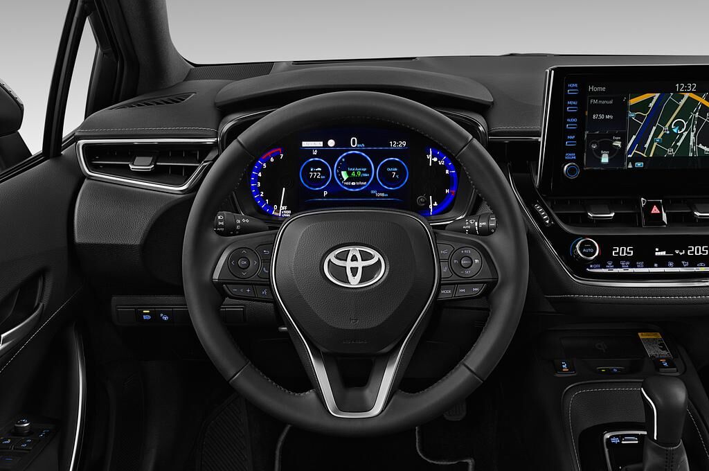 Toyota Corolla (Baujahr 2019) Hybrid Lounge 5 Türen Lenkrad
