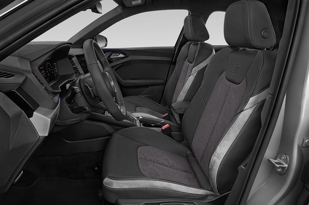 Audi A1 Sportback (Baujahr 2019) S Line 5 Türen Vordersitze