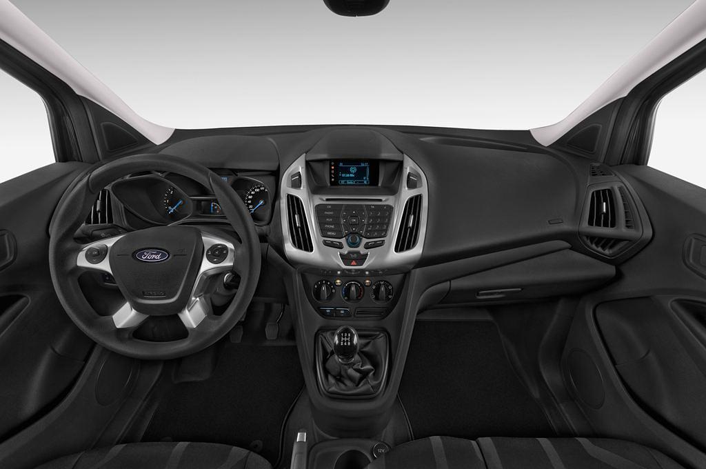 Ford Transit Connect (Baujahr 2015) Trend 5 Türen Cockpit und Innenraum