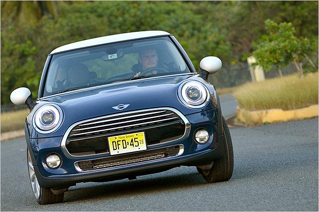 Unter der Haube steckt erstmals ein Dreizylinder, der aber nicht so klingt