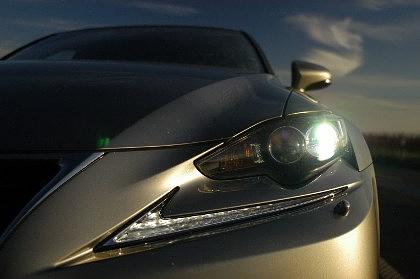 Lexus IS 300h Test: Zielgruppe BMW 3er. Ziel erreicht? Lexus IS 300h Test: Zielgruppe BMW 3er. Ziel erreicht?